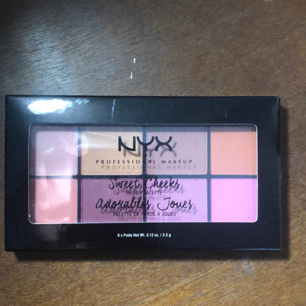 NYX Sweet Cheeks blush palette